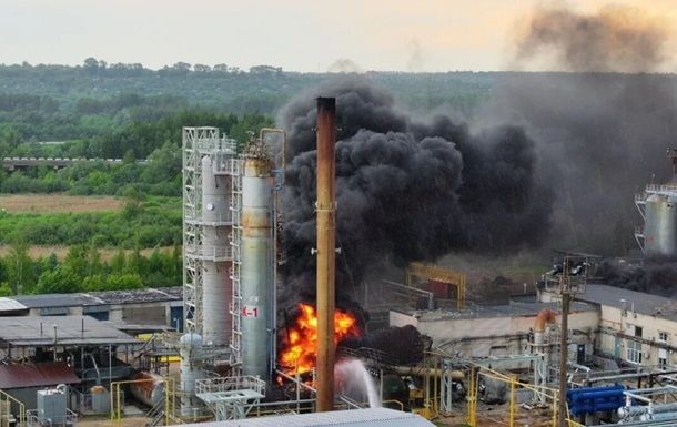Підсумки 12.05: Постріли в раді і брак палива в РФ