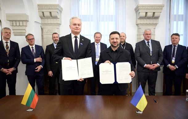 Україна і Литва підписали дронову угоду