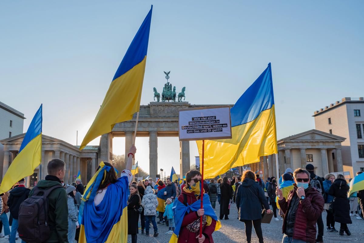 Євросоюз майже визначився, що робити з українцями наступного року
